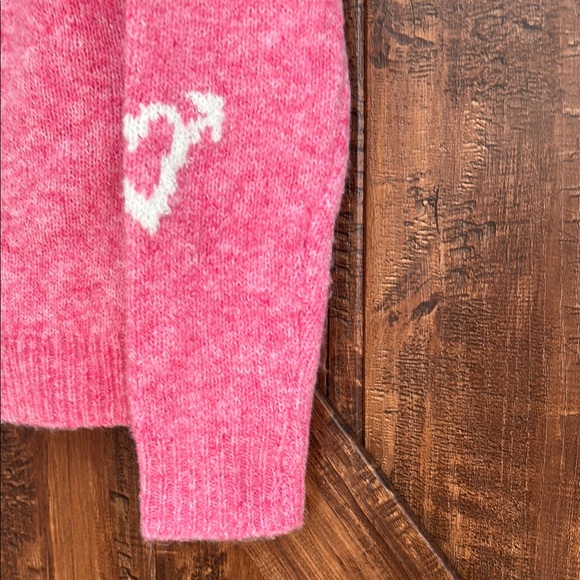 Pink Heart Pattern Hoodie Sweater - Picture 3 of 12